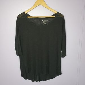 Black Long Sleeve American Eagle shirt
